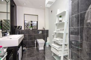 Photo 10- click for photo gallery